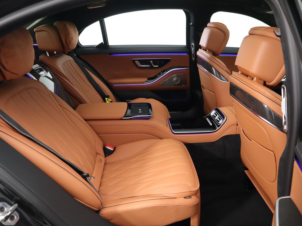 2026 Mercedes Benz S 63 e photo 23