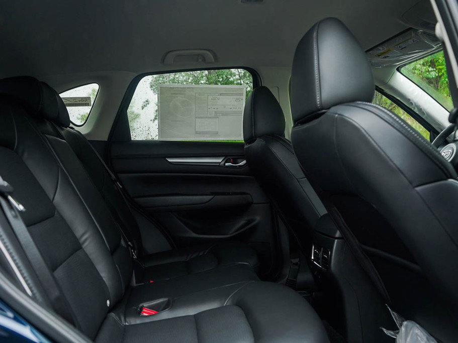 2025 Mazda CX-5 2.5 Select photo 11