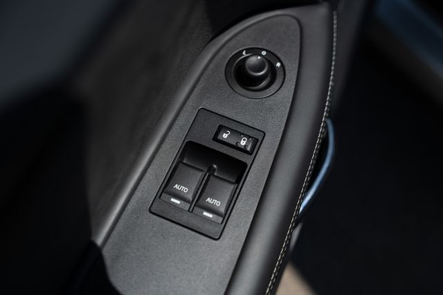 2008 Dodge Challenger SRT8 photo 20