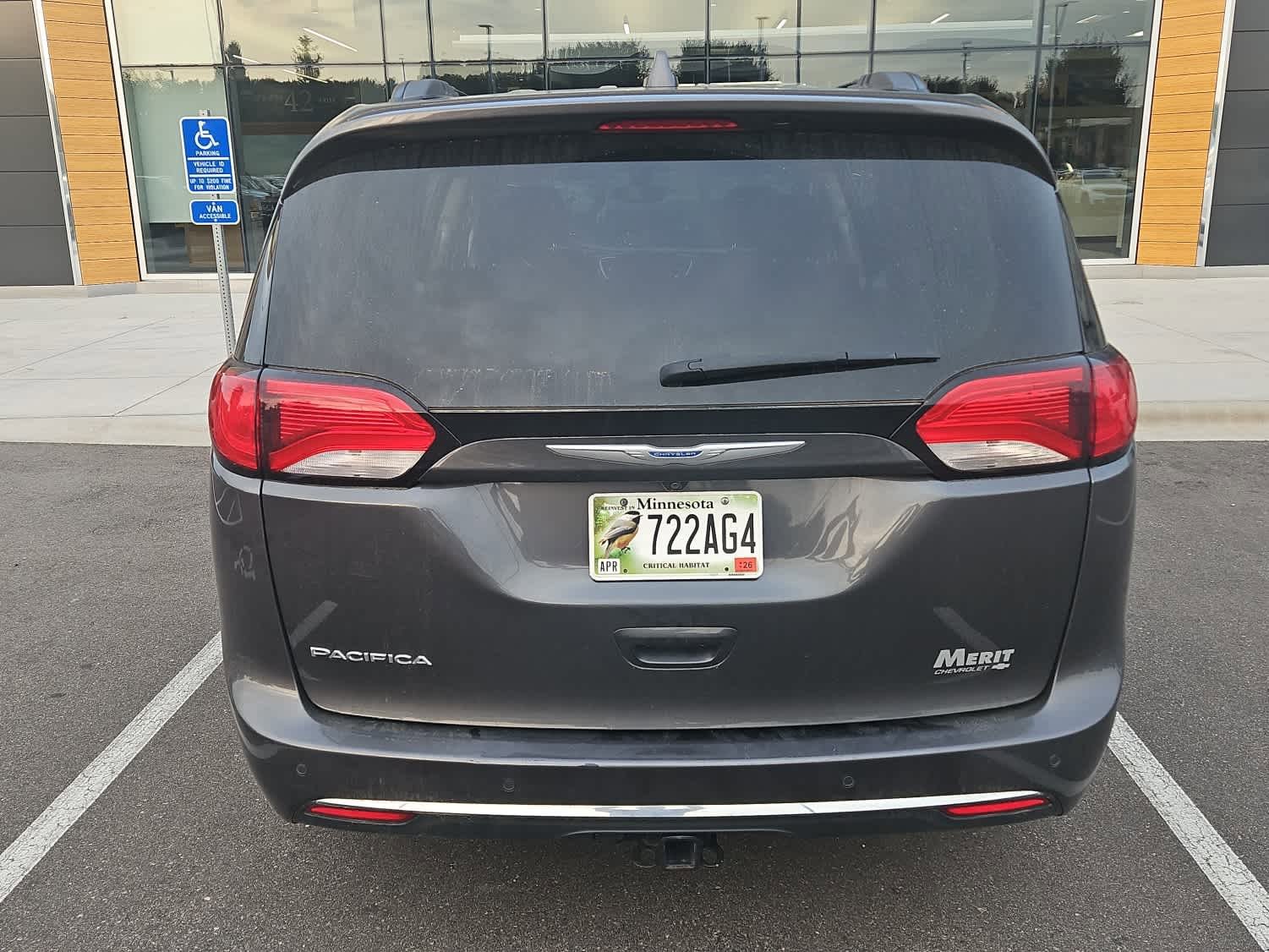 Used 2018 Chrysler Pacifica Touring Plus with VIN 2C4RC1FG0JR131770 for sale in Brooklyn Park, Minnesota