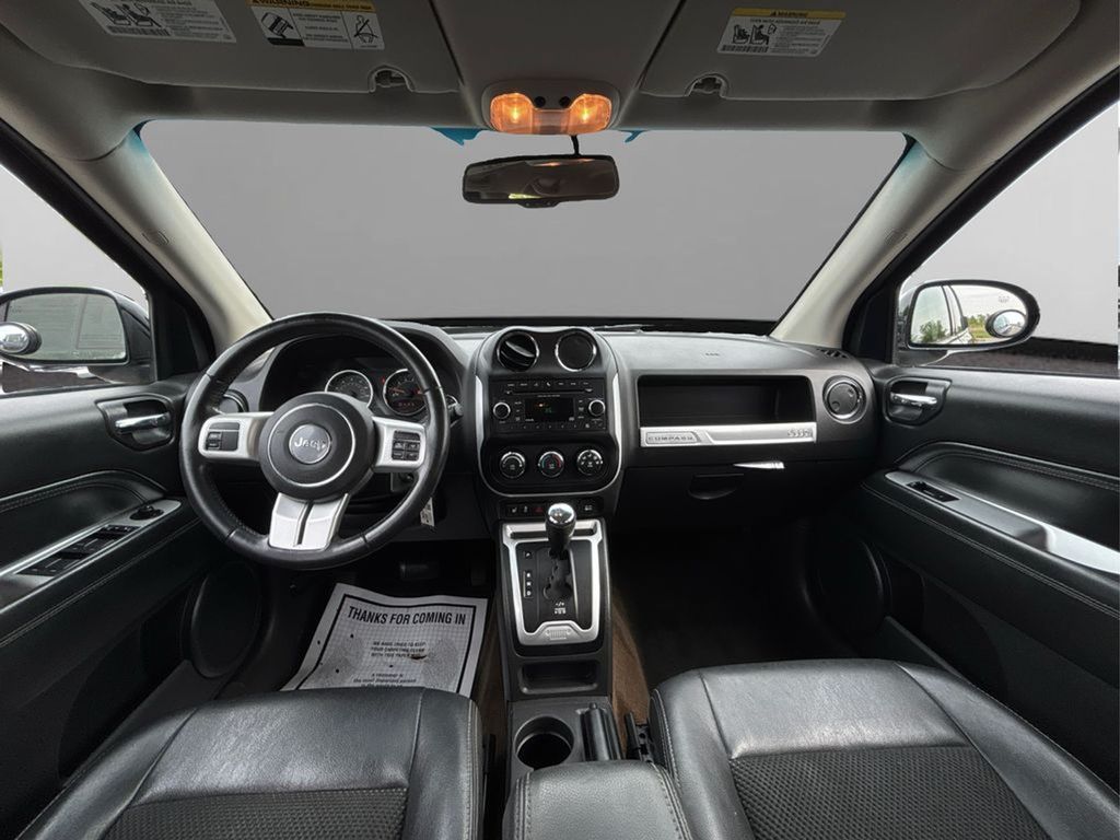2017 Jeep Compass Latitude photo 24