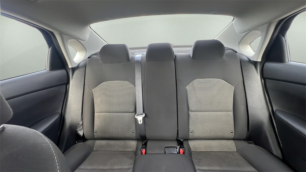 2022 Kia Forte LXS photo 22