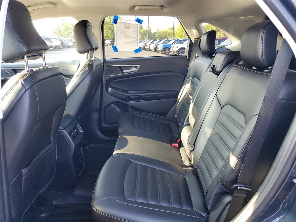2024 Ford Edge SEL photo 24