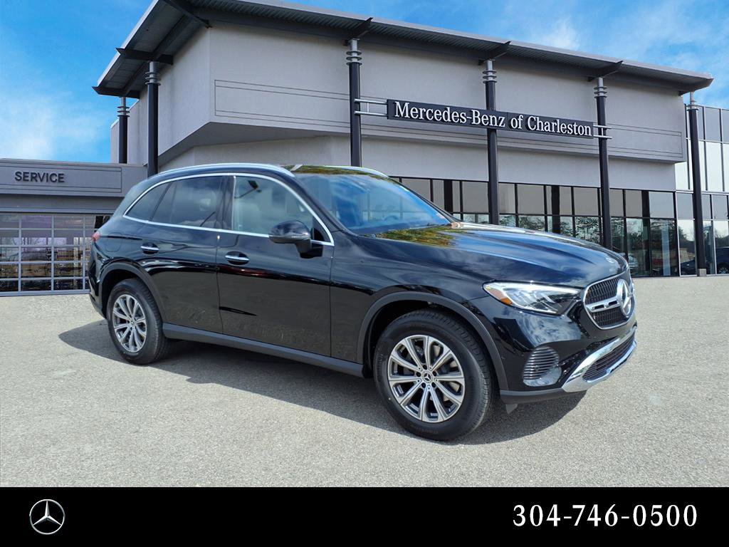 2026 Mercedes-Benz GLC Base's photo