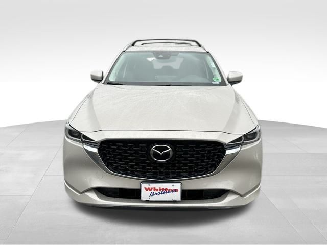 2025 Mazda CX-5 2.5 S Preferred photo 8