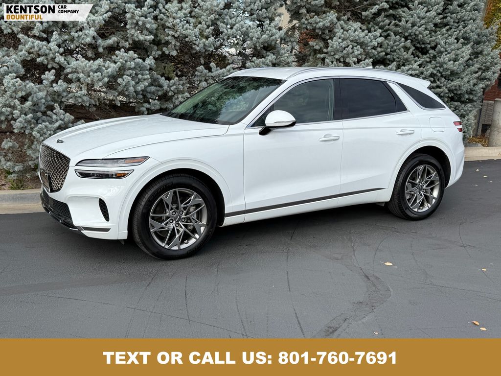 2025 GENESIS GV70 Standard's photo