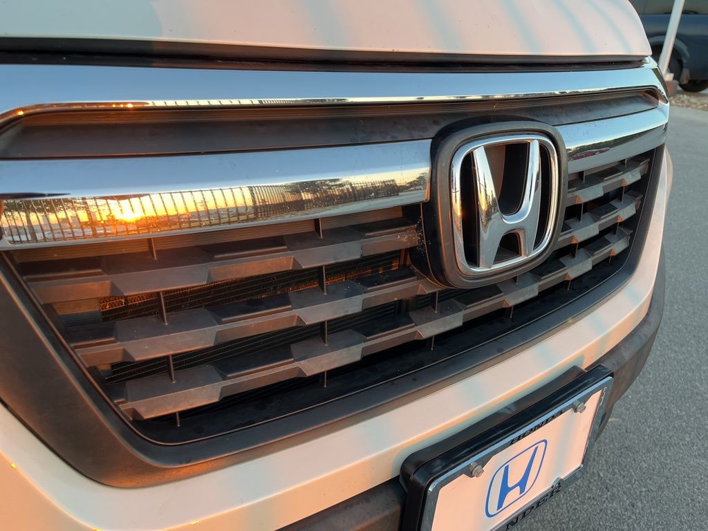 2018 Honda Ridgeline RTL photo 12