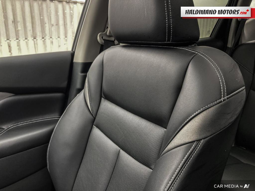 Used 2024 Gray Nissan SL MIDNIGHT image 23