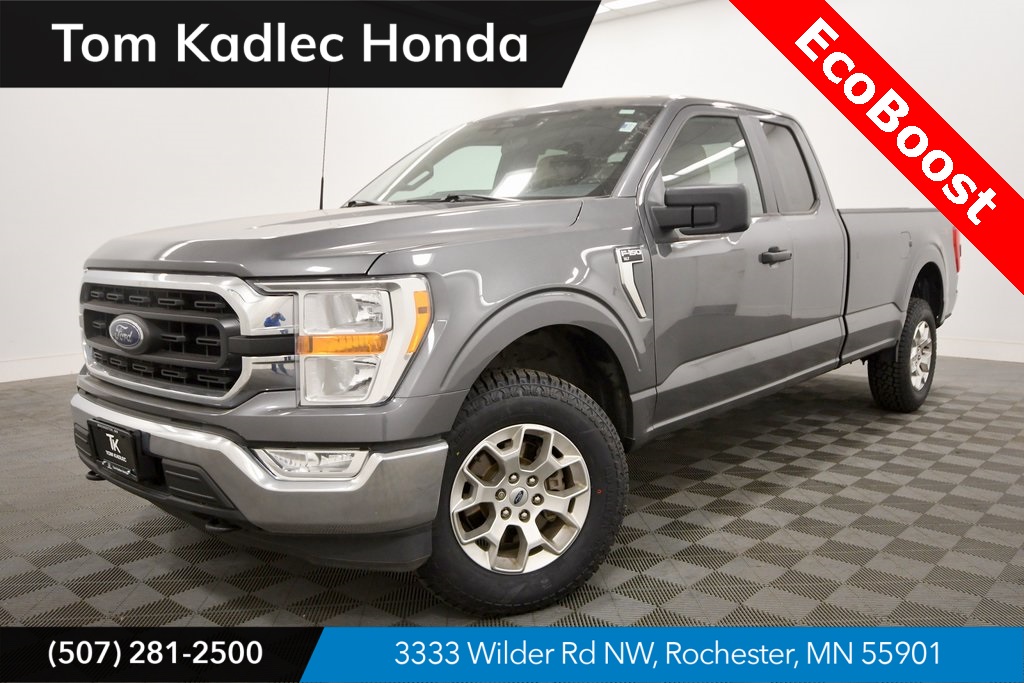 Used 2022  Ford XLT image 1
