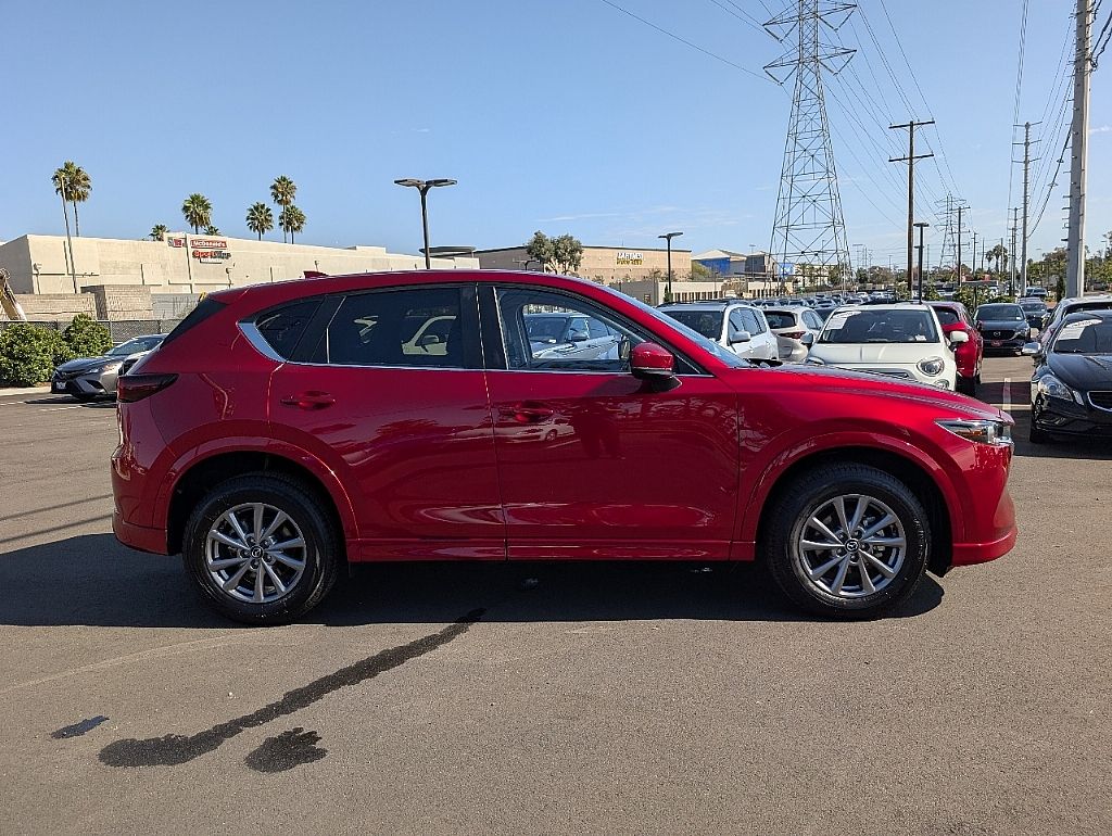 2025 Mazda CX-5 2.5 S Preferred photo 4