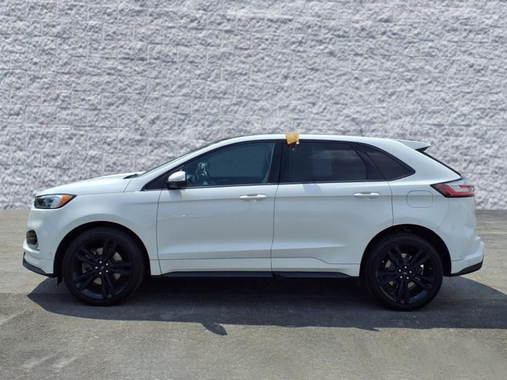 2022 Ford Edge ST photo 4