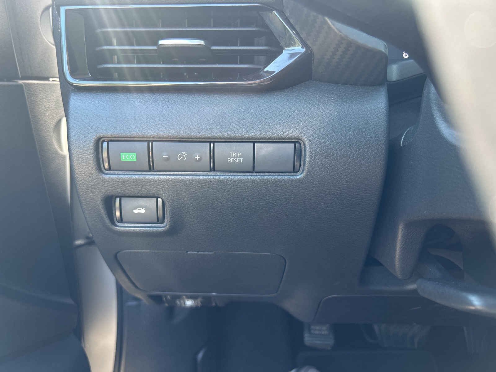 2021 Nissan Sentra SV photo 18