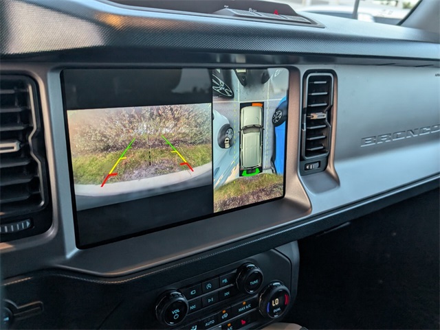 2023 Ford Bronco Outer Banks photo 18
