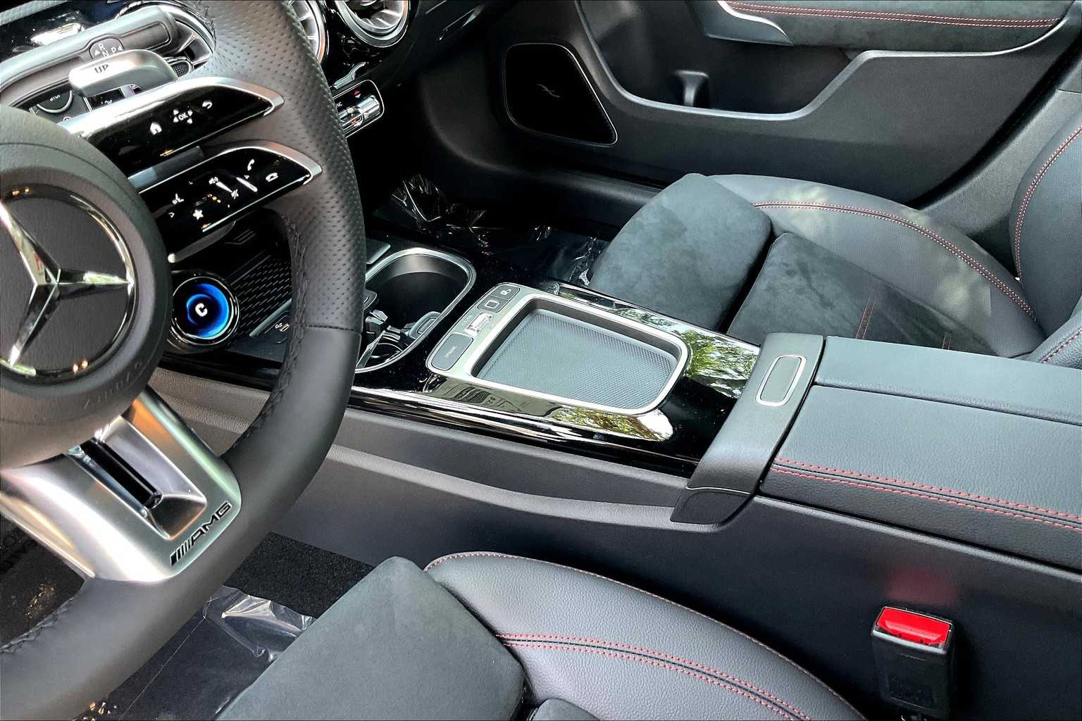 2025 Mercedes Benz CLA AMG 35 4MATIC photo 10
