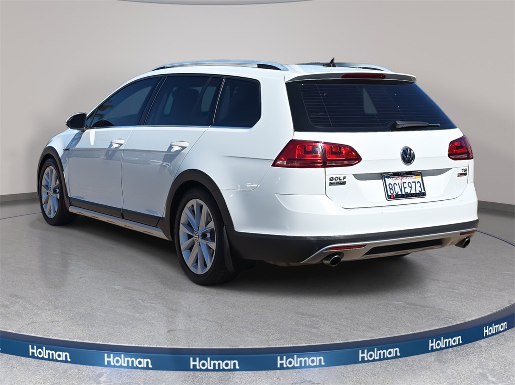 2017 Volkswagen Golf Alltrack TSI SE 4Motion photo 5