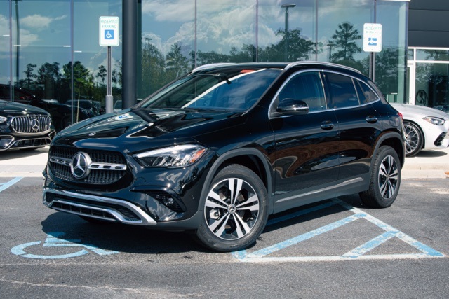 2026 Mercedes-Benz GLA GLA 250's photo