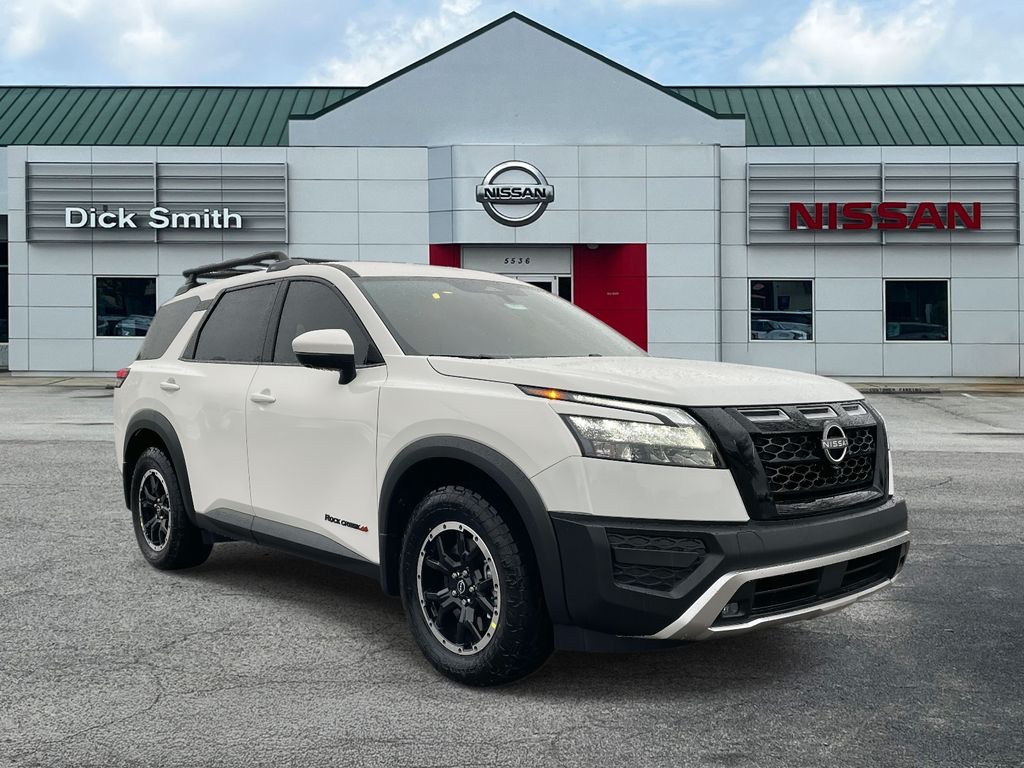 2025 Nissan Pathfinder Rock Creek's photo