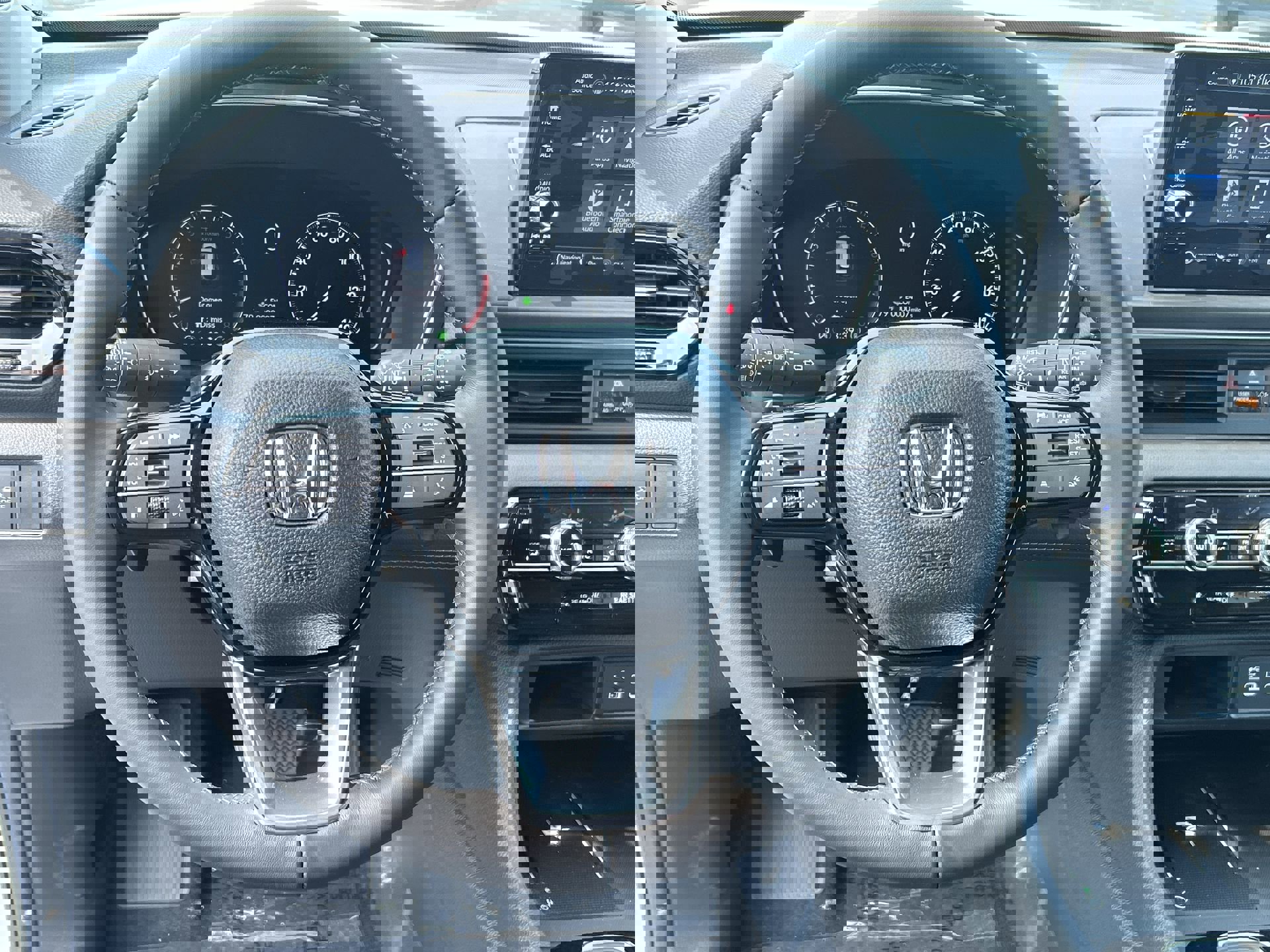 2025 Honda Pilot Touring photo 14