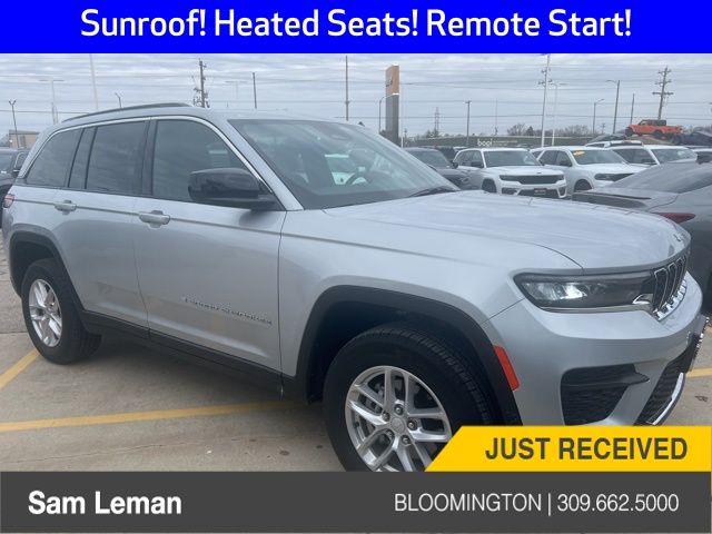 2024 Jeep Grand Cherokee Laredo's photo