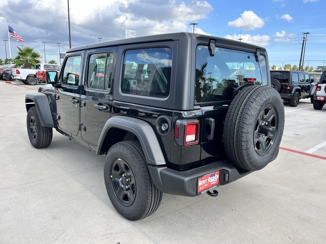2025 Jeep Wrangler Sport photo 4