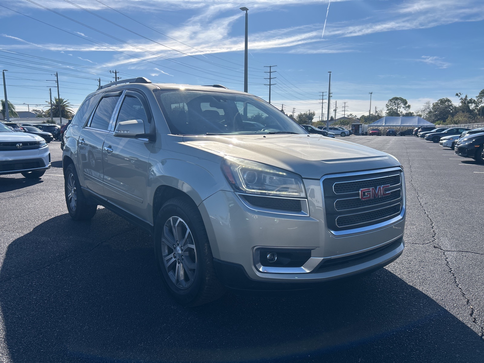 2016 GMC Acadia SLT-1's photo