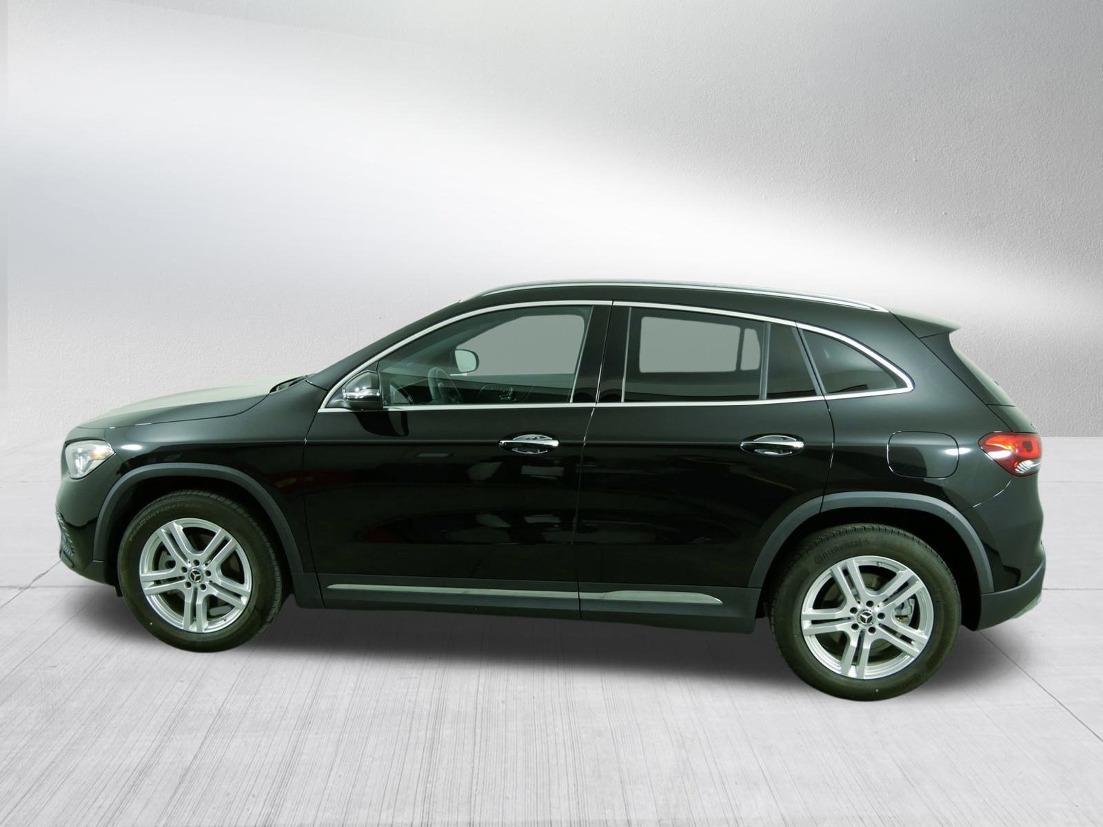 2021 Mercedes Benz GLA 250 4MATIC photo 4