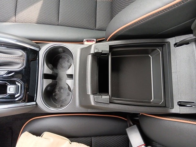 2025 Gmc Canyon AT4 photo 16
