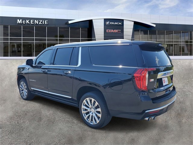 2023 Gmc Yukon XL Denali photo 3