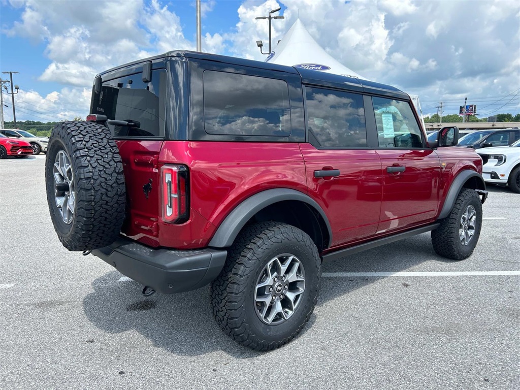 2025 Ford Bronco Badlands photo 4