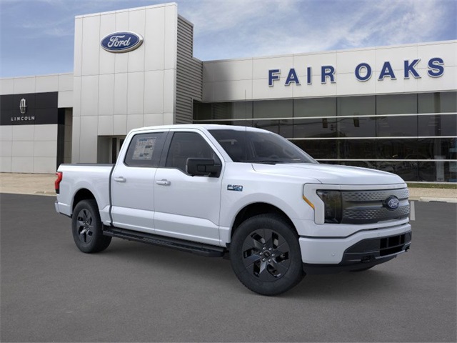 2025 Ford F-150 Lightning photo 7