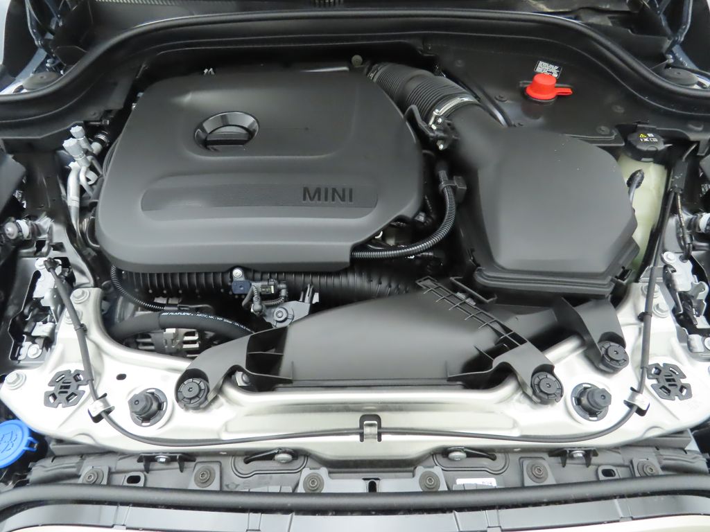 2026 Mini Cooper Convertible Iconic photo 33