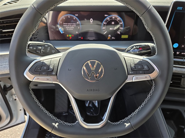 2025 Volkswagen Tiguan S photo 9