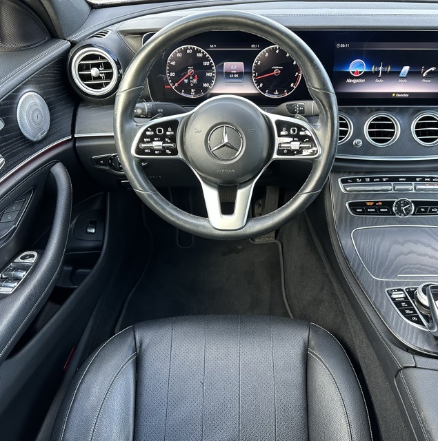 2019 Mercedes Benz E 300 4MATIC photo 8