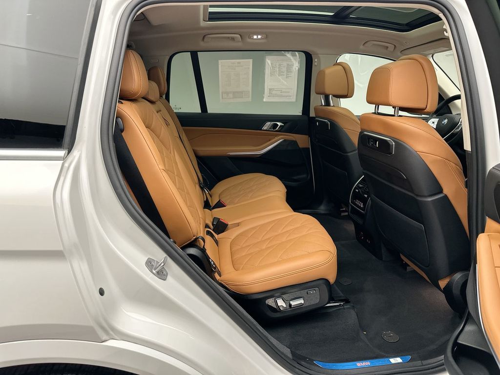 2024 Bmw X7 xDrive40i photo 6