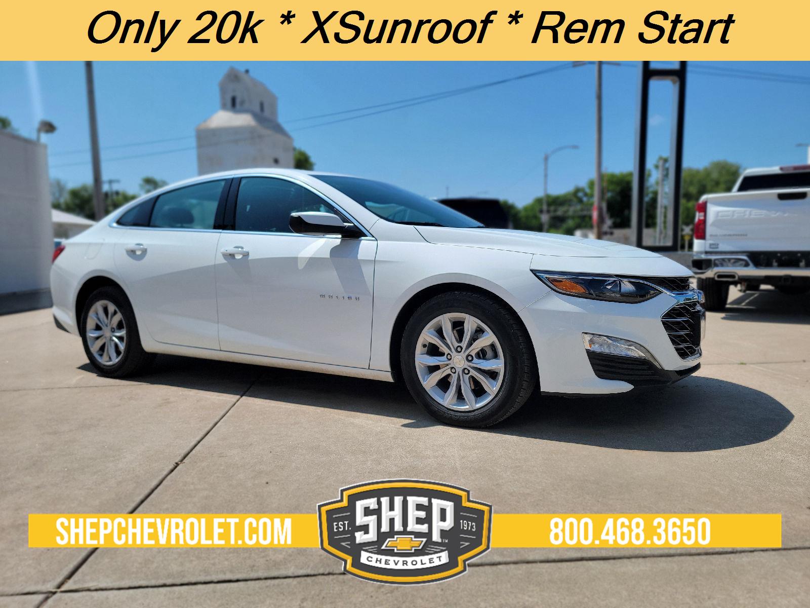 Used 2024 Summit White Chevrolet LT image 1