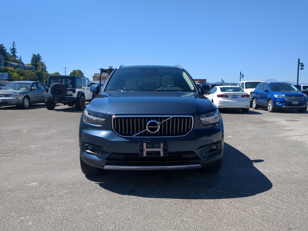 2022 Volvo XC40 T5 Inscription AWD photo 12