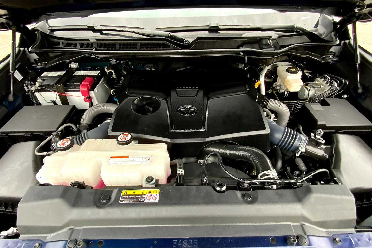 2022 Toyota Tundra SR5 photo 30
