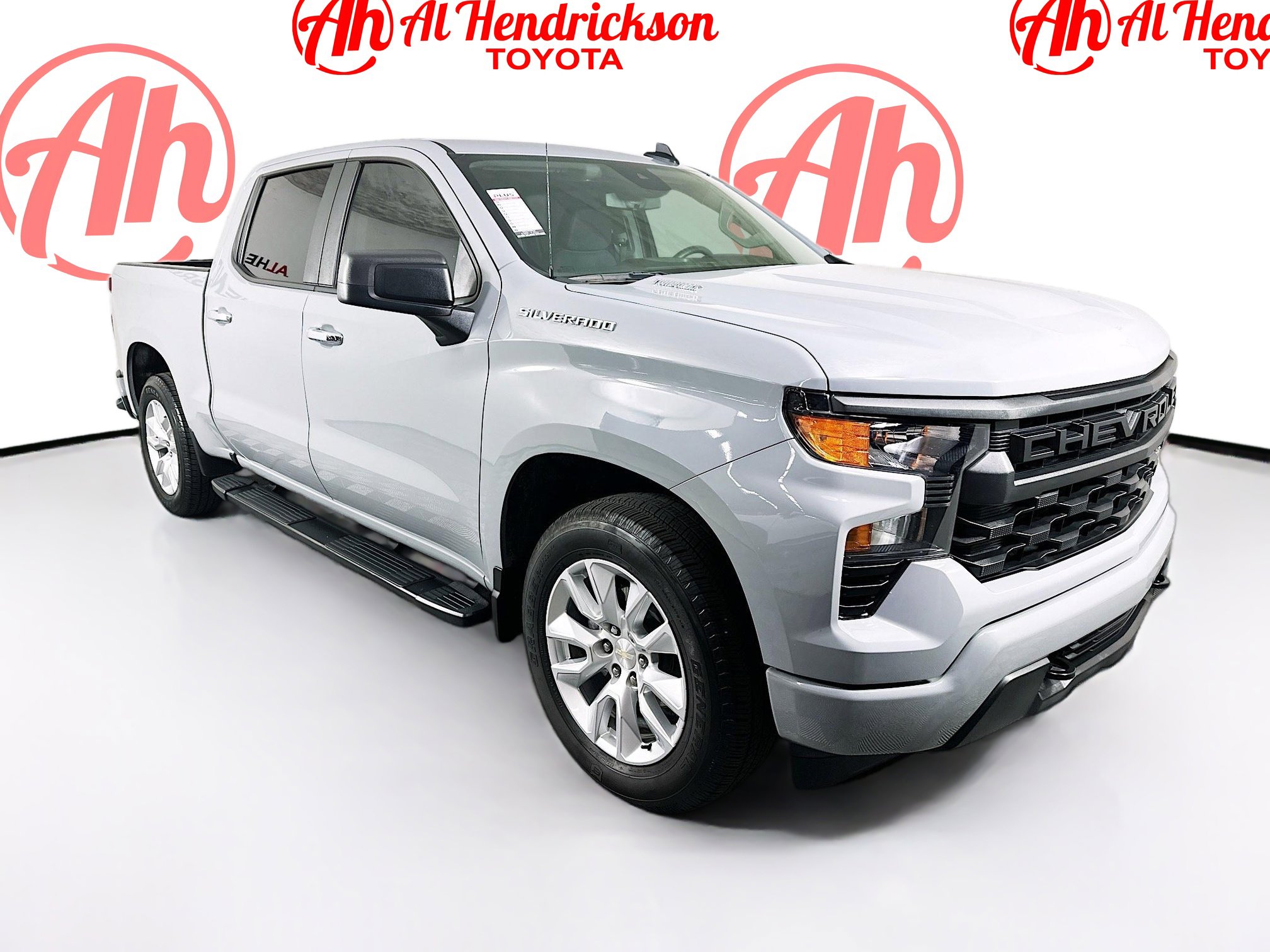 2024 Chevrolet Silverado Custom's photo