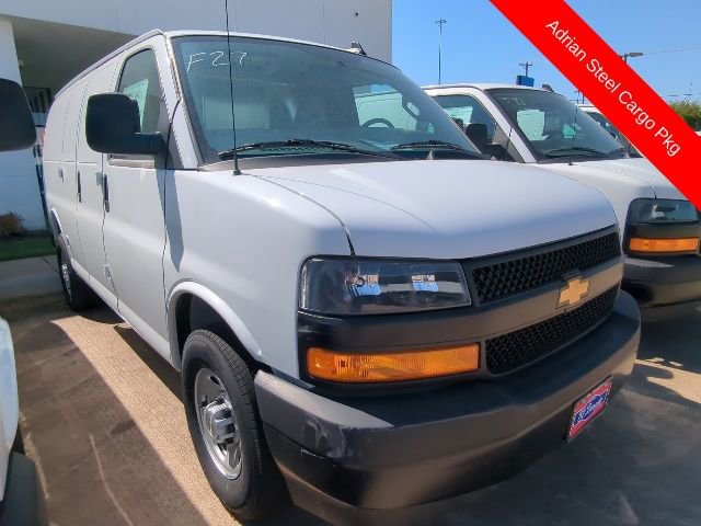 2025 Chevrolet Express Cargo Work Van's photo