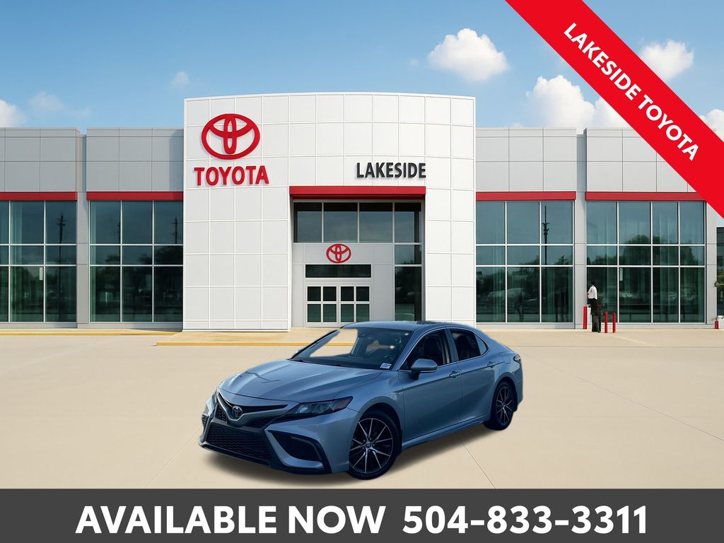 2024 Toyota Camry SE