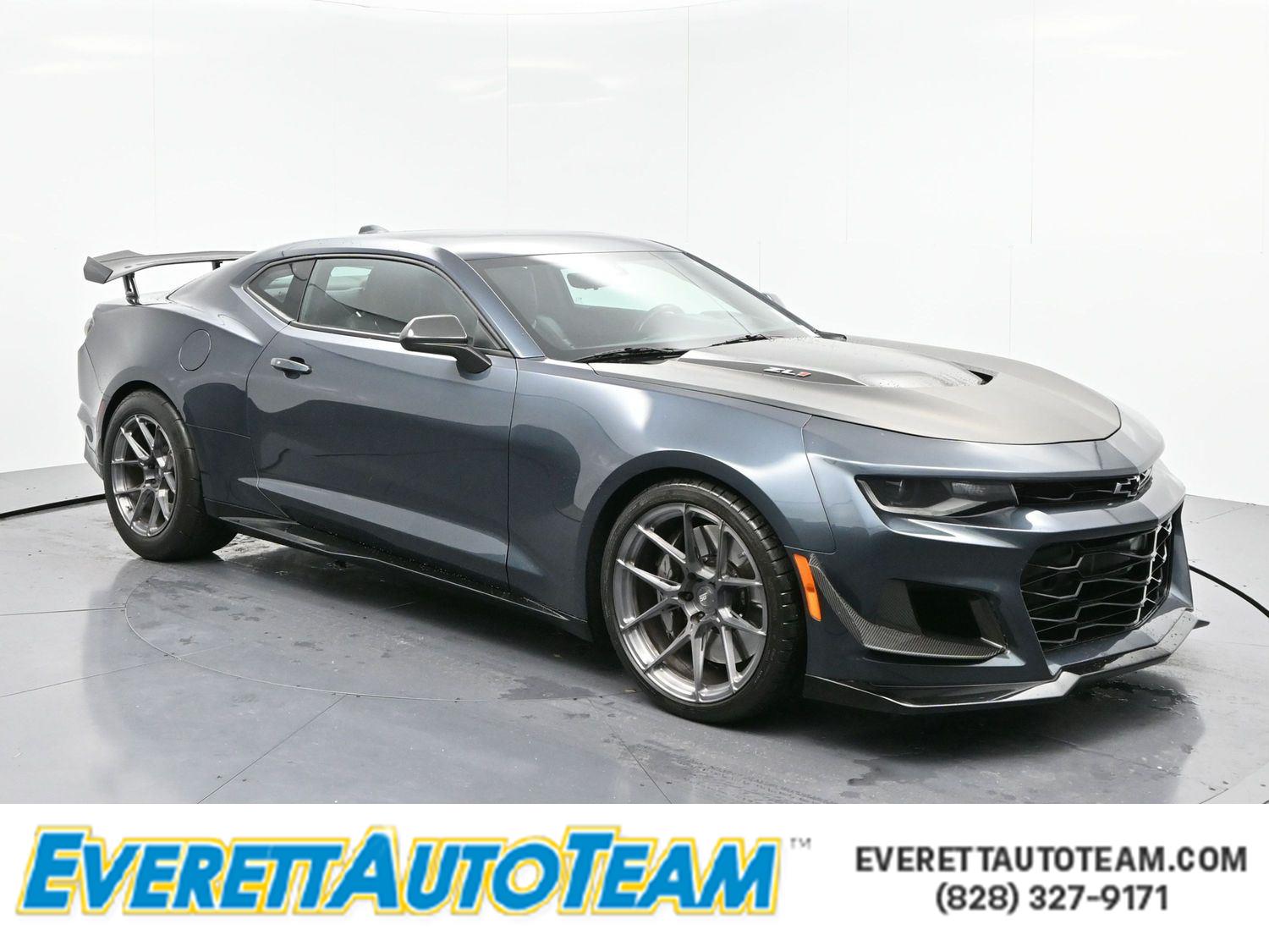 2023 Chevrolet Camaro ZL1's photo