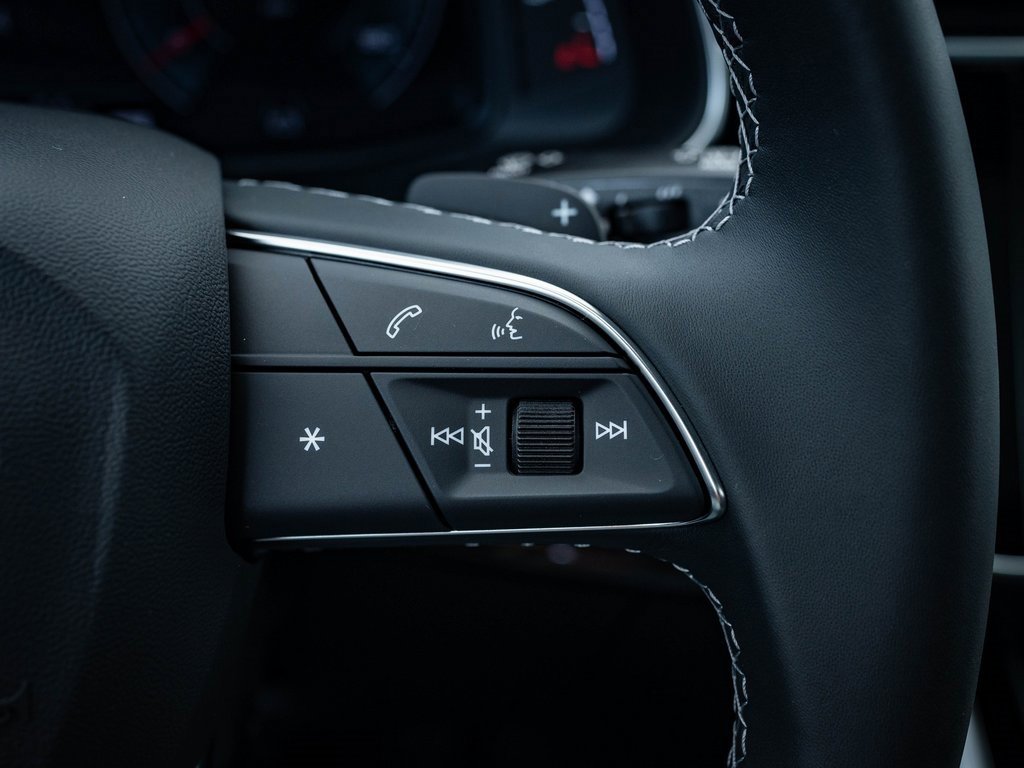 2025 Audi Q7 55 Premium Plus photo 24