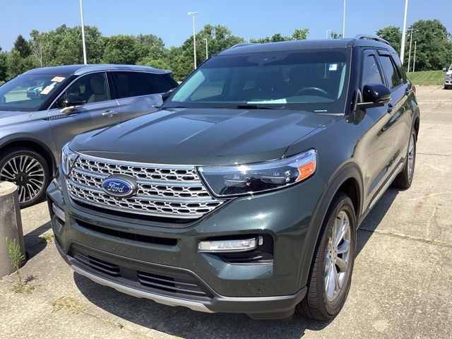 2022 Ford Explorer Limited photo 2