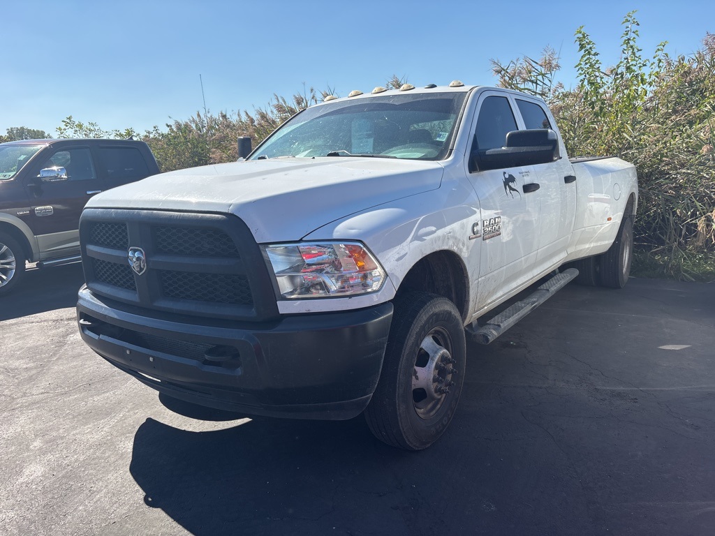 2017 Ram 3500 Tradesman photo 4