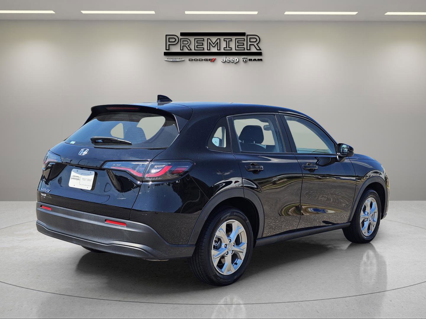 2023 Honda HR-V LX photo 5