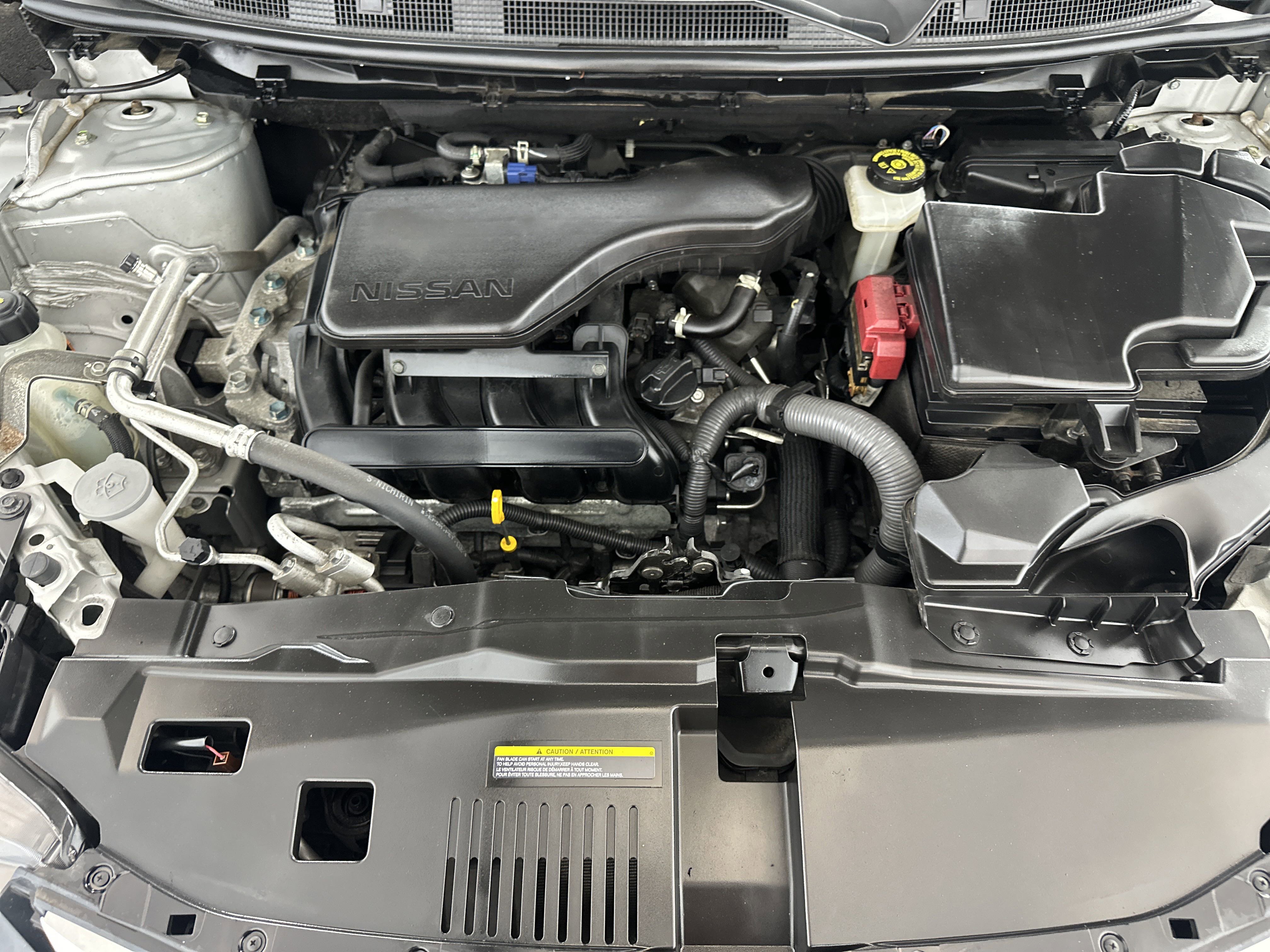 2022 Nissan Rogue Sport S photo 5