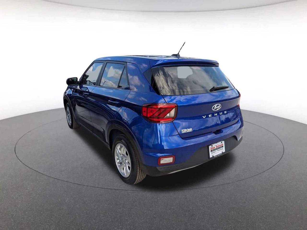 2025 Hyundai Venue SE photo 5