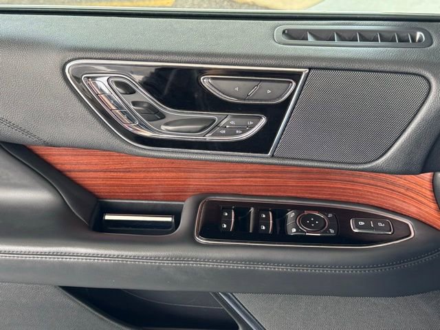 2023 Lincoln Navigator L Reserve photo 36
