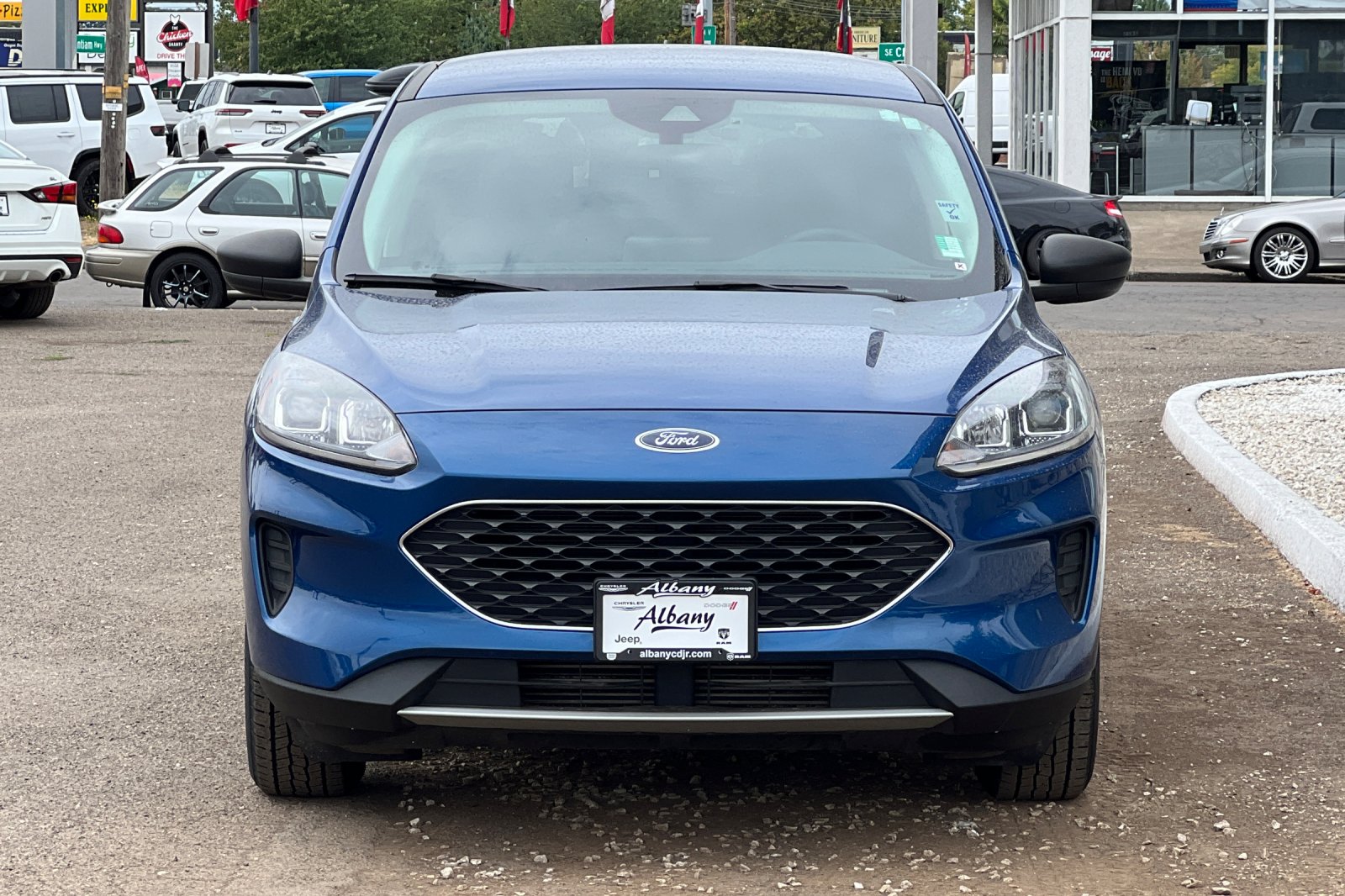2022 Ford Escape SE photo 4
