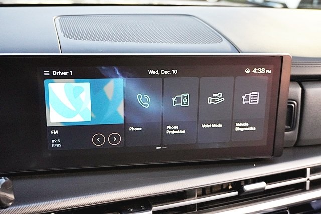 Used 2025 Blue Hyundai SEL image 24